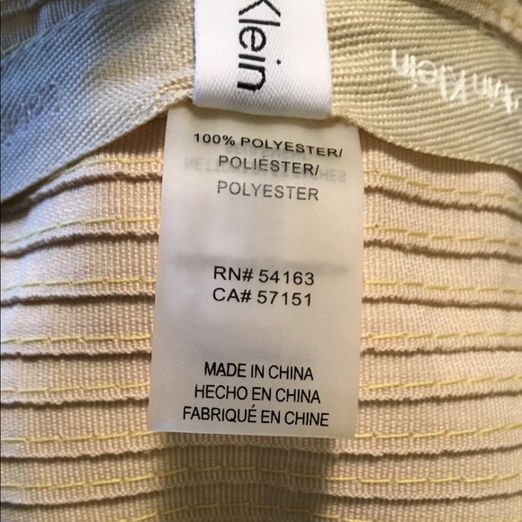 Calvin Klein Sun/Beach Hat - Picture 3 of 5